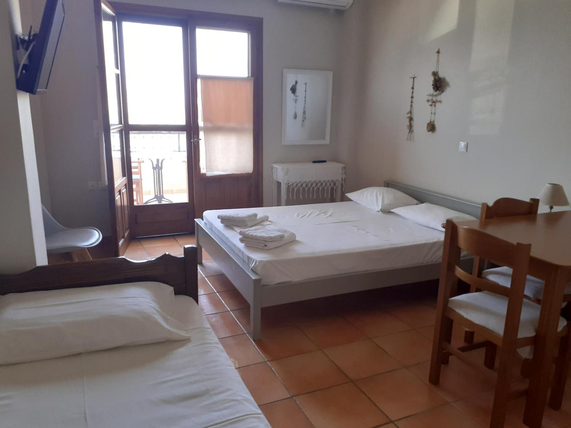 Kritikos Rooms Monemvasía Exterior foto