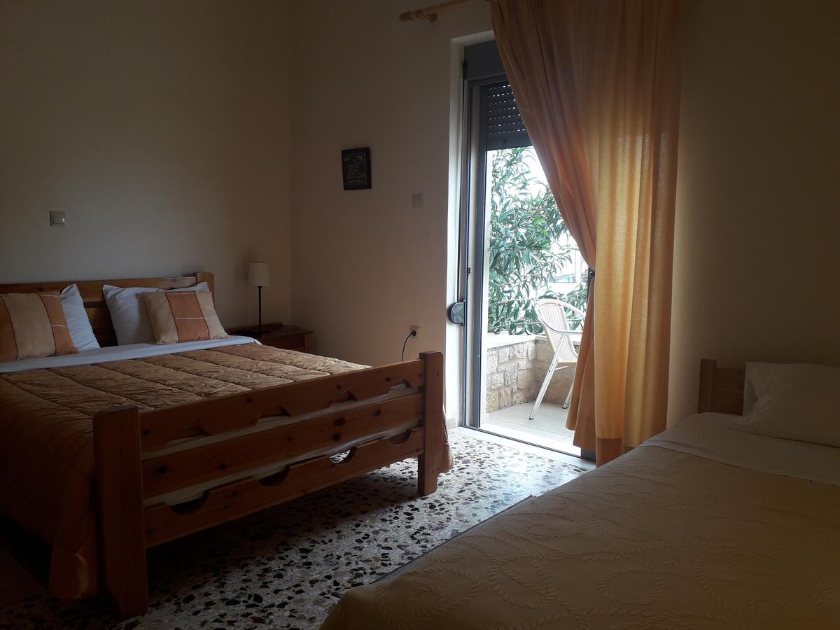 Kritikos Rooms Monemvasía Exterior foto